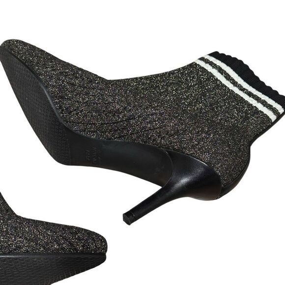Stuart Weitzman Black and Gold Knit Sock Ankle Boots Size 8 M - Picture 5 of 14